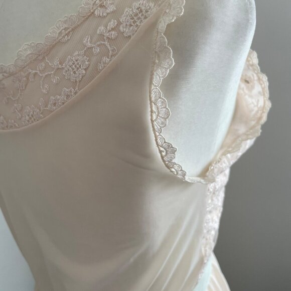 Vintage Negligee Light Blush Long Sheer and Lace Nightgown Sage Sash Medium - Picture 10 of 12